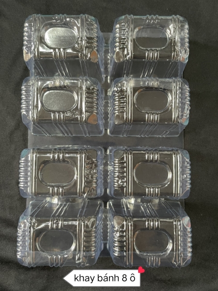 Khay bánh 8 ô - Nắp Nhựa Huỳnh Anh Đạt - Công Ty TNHH Sản Xuất Và Thương Mại Bao Bì Nhựa In Lụa Huỳnh Anh Đạt